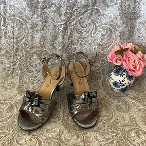 Unisa Silver Heels with Chunky Design